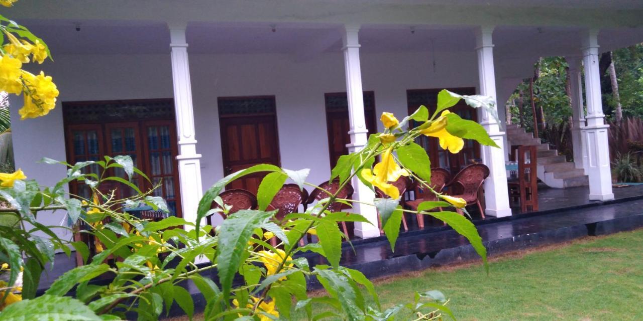 Thuruliya Residence سيغيرِيا المظهر الخارجي الصورة