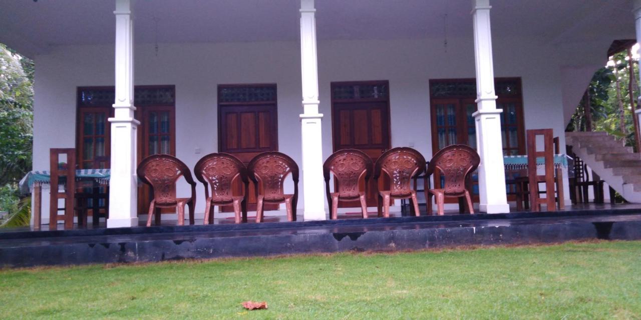 Thuruliya Residence سيغيرِيا المظهر الخارجي الصورة